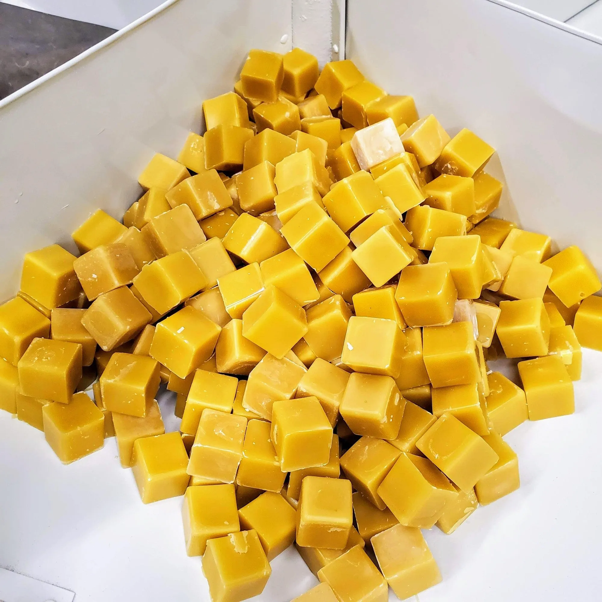 100% Pure Beeswax