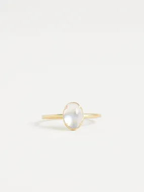 1.17ct Oval Rainbow Moonstone Ring in 18k Yellow Gold