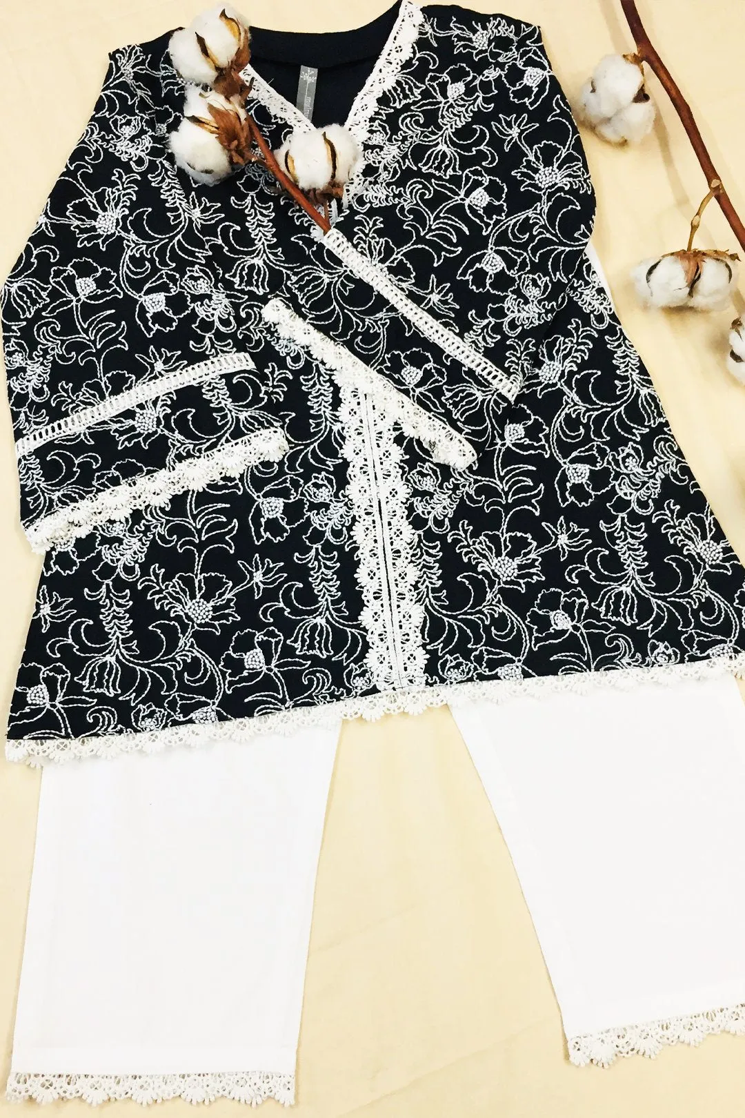 Mulmul Cotton Bloom Kurta With Bloom pyajama