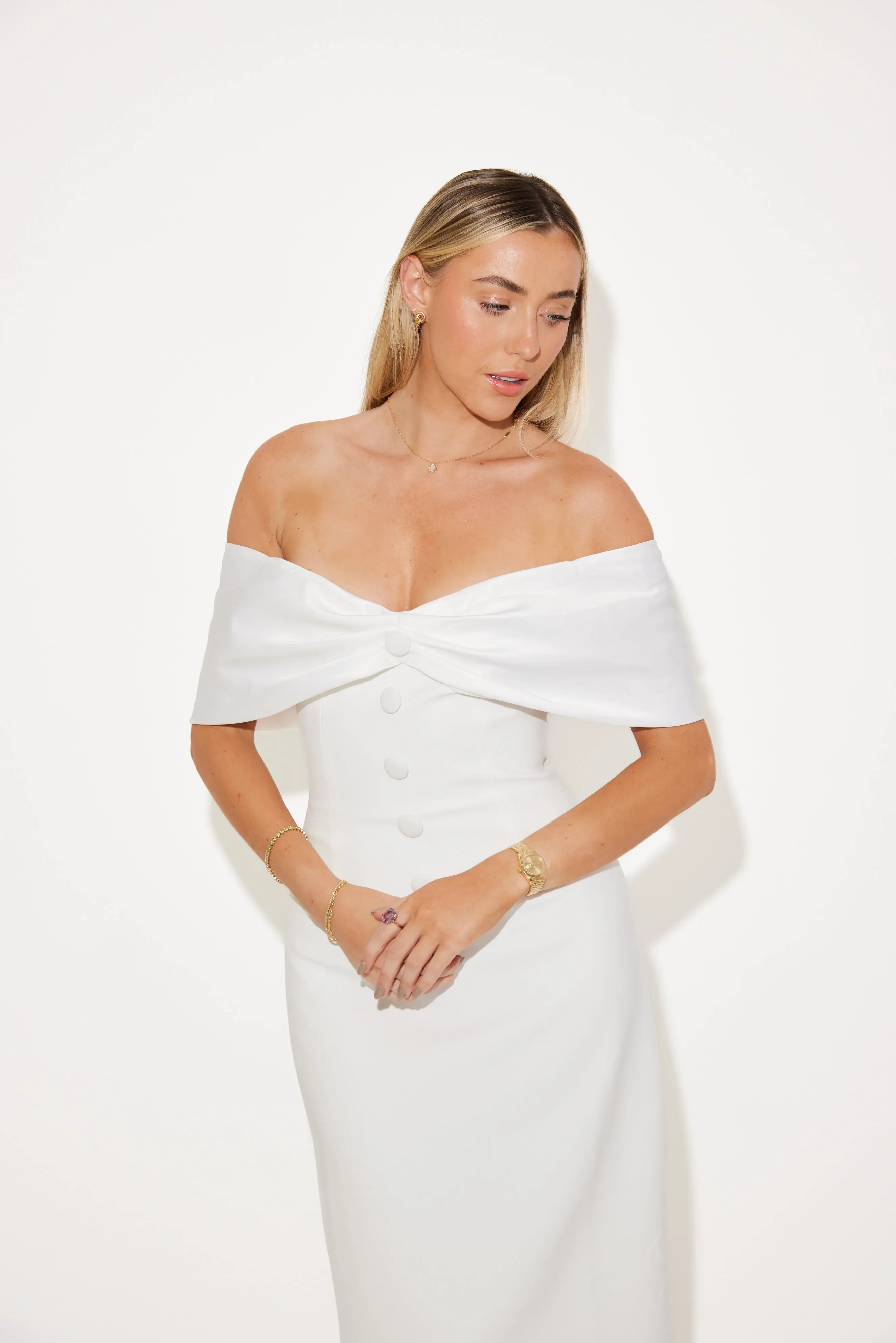 The Ultimate Muse Bow Midi Dress